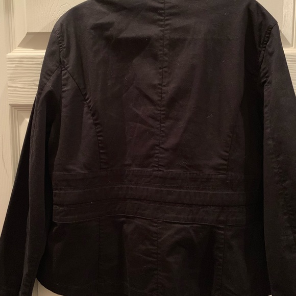 Black jacket - Picture 4 of 4